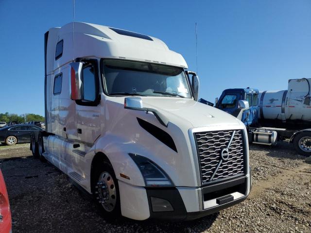Изображение 1 2020 VOLVO VN VNL 2020 с VIN 4V4NC9EH2LN236886