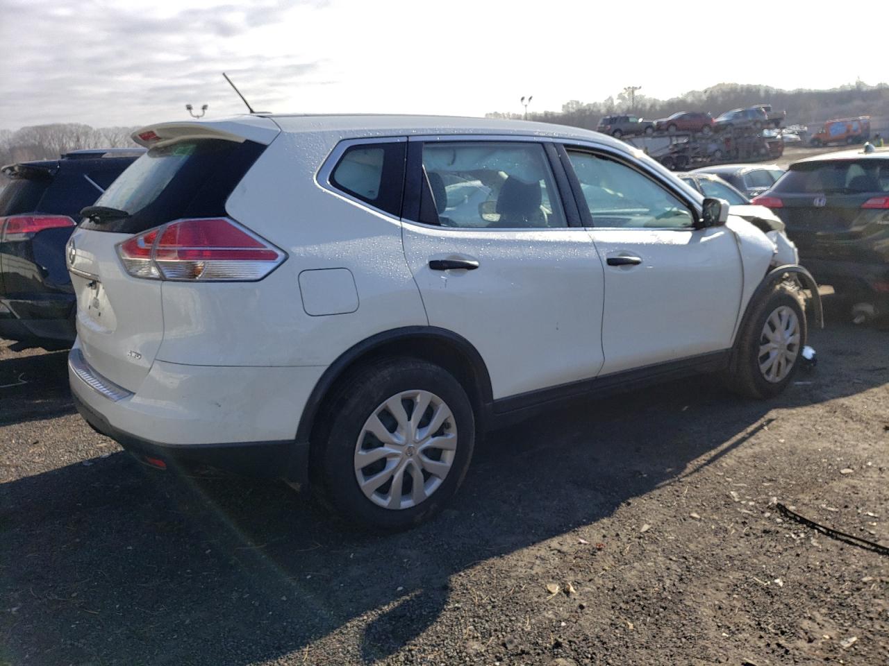 Obraz 3 z 2016 NISSAN ROGUE S 2016 z VIN KNMAT2MV3GP612059