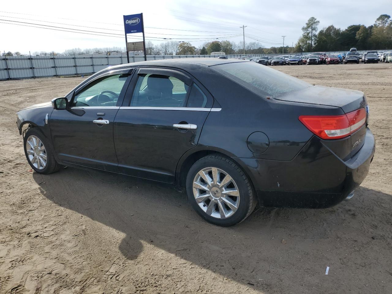 Obraz 2 z 2011 LINCOLN MKZ  2011 z VIN 3LNHL2GC7BR765680