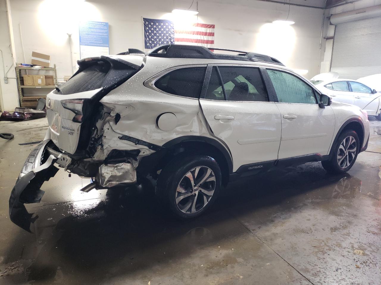 Изображение 3 2020 SUBARU OUTBACK LIMITED XT 2020 с VIN 4S4BTGND9L3247097