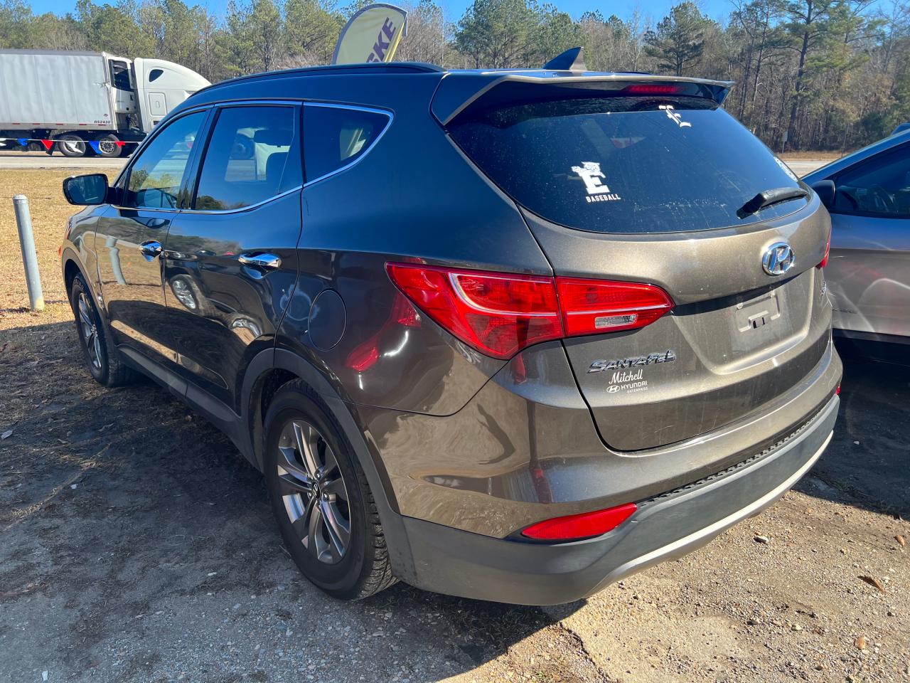 Image 3 of 2013 HYUNDAI SANTA FE SPORT  2013 with VIN 5XYZU3LB9DG123595