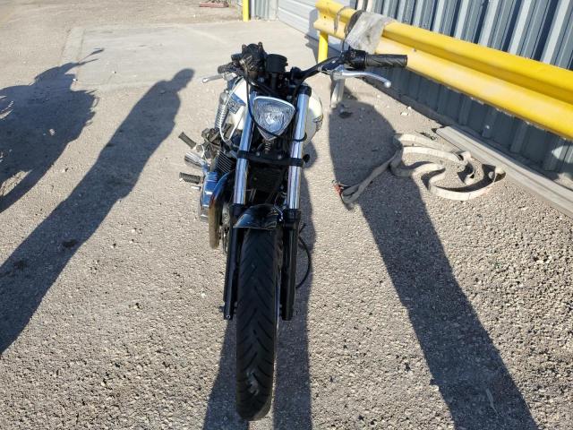 Изображение 2 2009 TRIUMPH MOTORCYCLE BONNEVILLE T 2009 с VIN SMT910K129T396407
