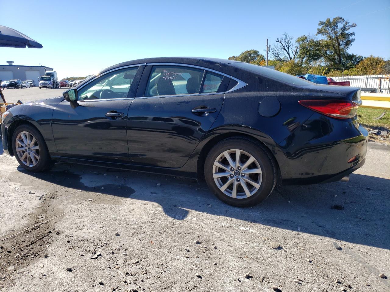 Изображение 2 2015 MAZDA 6 SPORT 2015 с VIN JM1GJ1U53F1179306