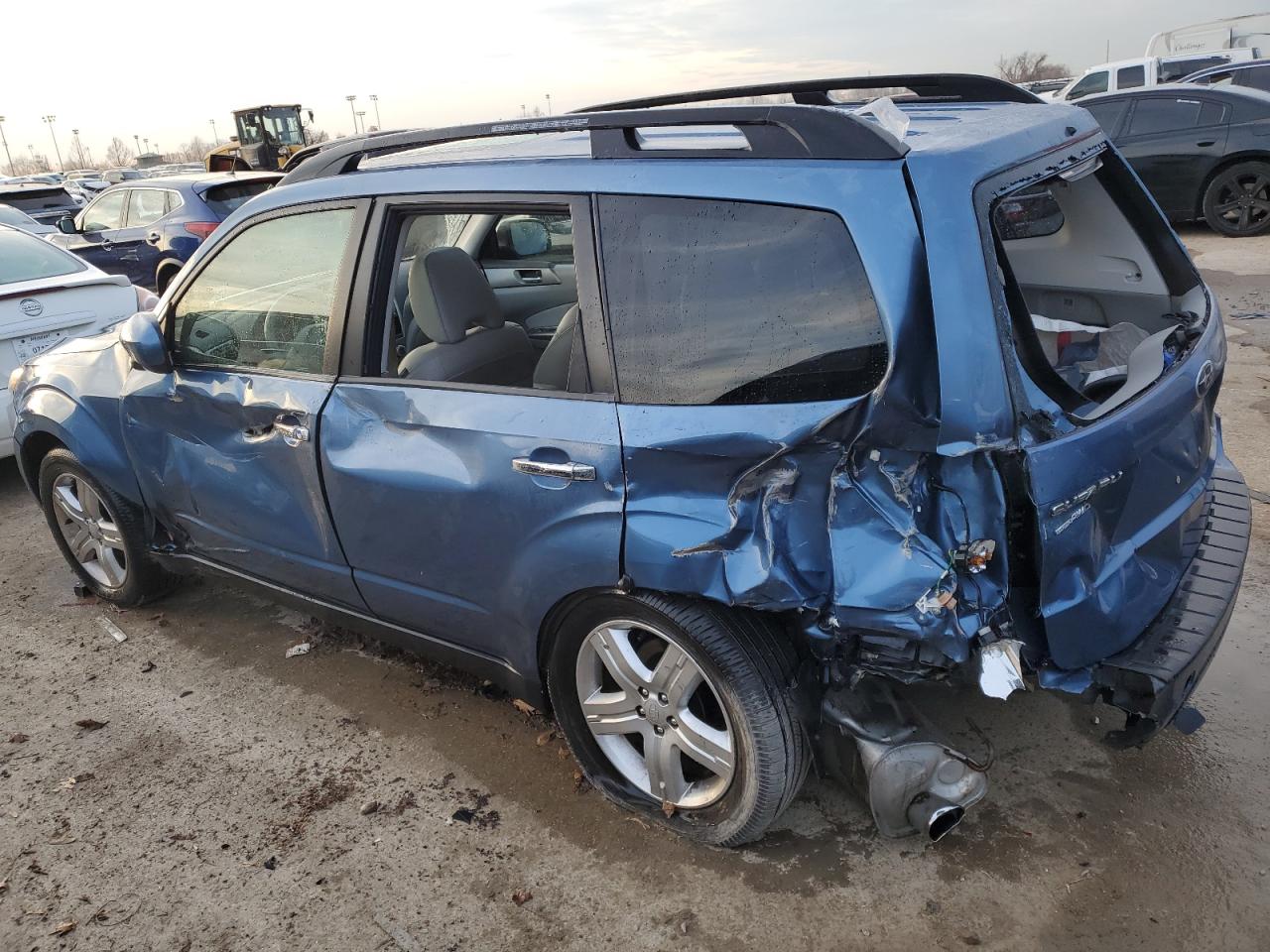 Image 2 of 2010 SUBARU FORESTER 2.5X LIMITED 2010 with VIN JF2SH6DCXAH738577