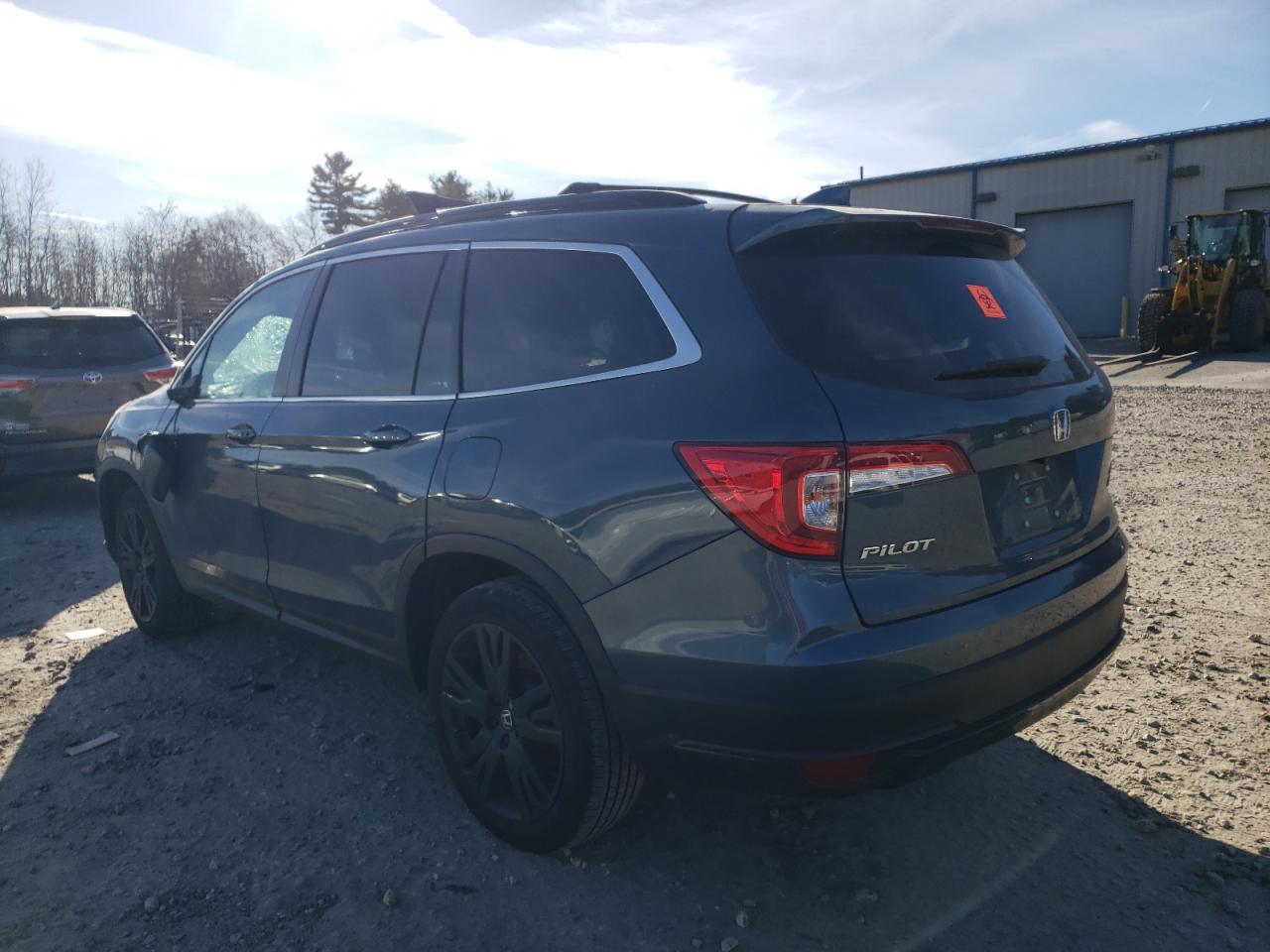 Изображение 2 2021 HONDA PILOT SE 2021 с VIN 5FNYF6H21MB087828