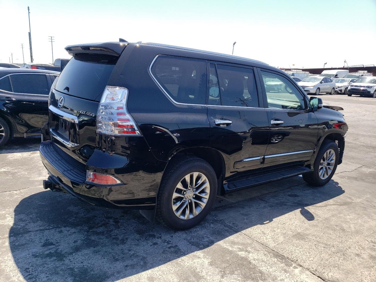 Image 3 of 2019 LEXUS GX 460 PREMIUM 2019 with VIN JTJJM7FXXK5214857
