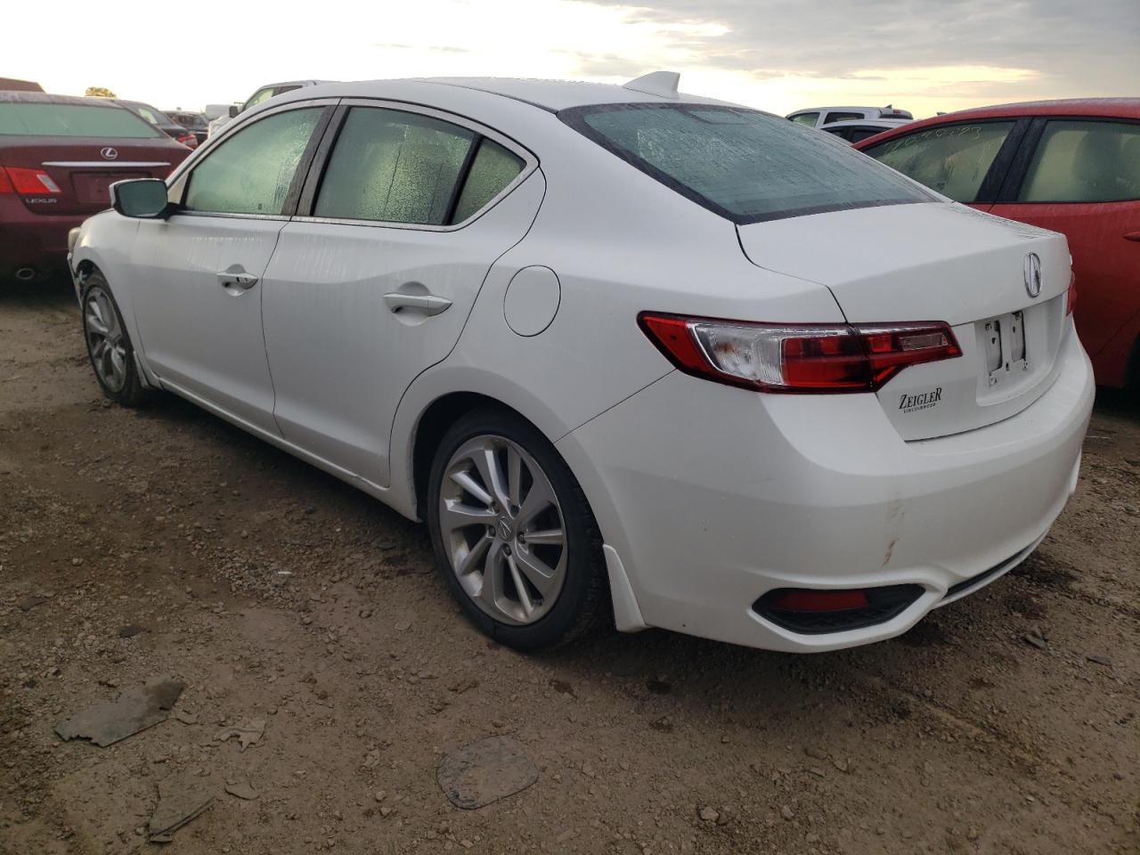 Изображение 2 2016 ACURA ILX BASE WATCH PLUS 2016 с VIN 19UDE2F30GA023056