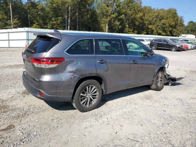 Obraz 3 z 2018 TOYOTA HIGHLANDER SE 2018 z VIN 5TDKZRFH3JS548010