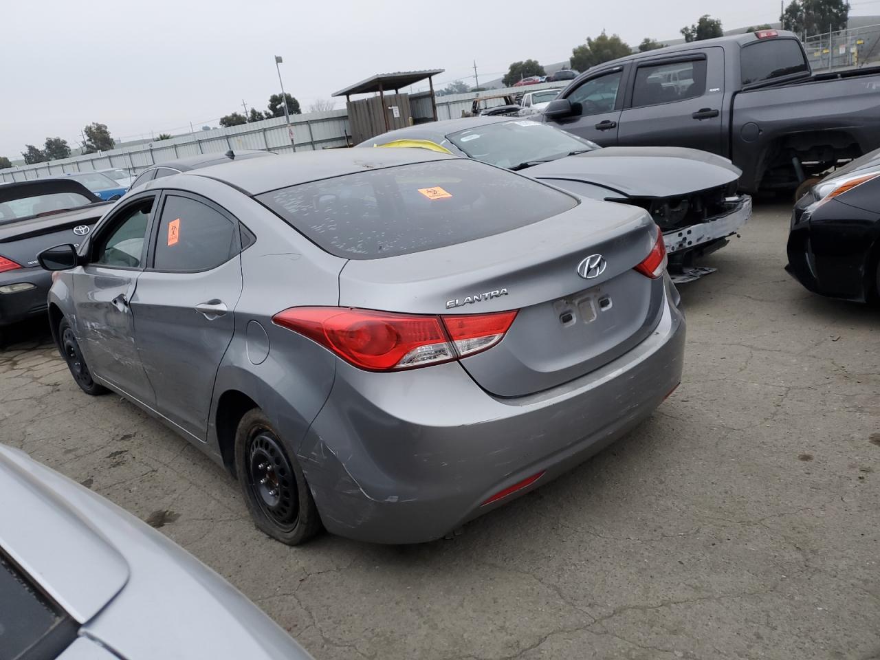 Изображение 2 2013 HYUNDAI ELANTRA GLS 2013 с VIN KMHDH4AE1DU730182