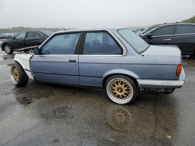 Obraz 2 z 1989 BMW 325 I 1989 z VIN WBAAA1306K4204846