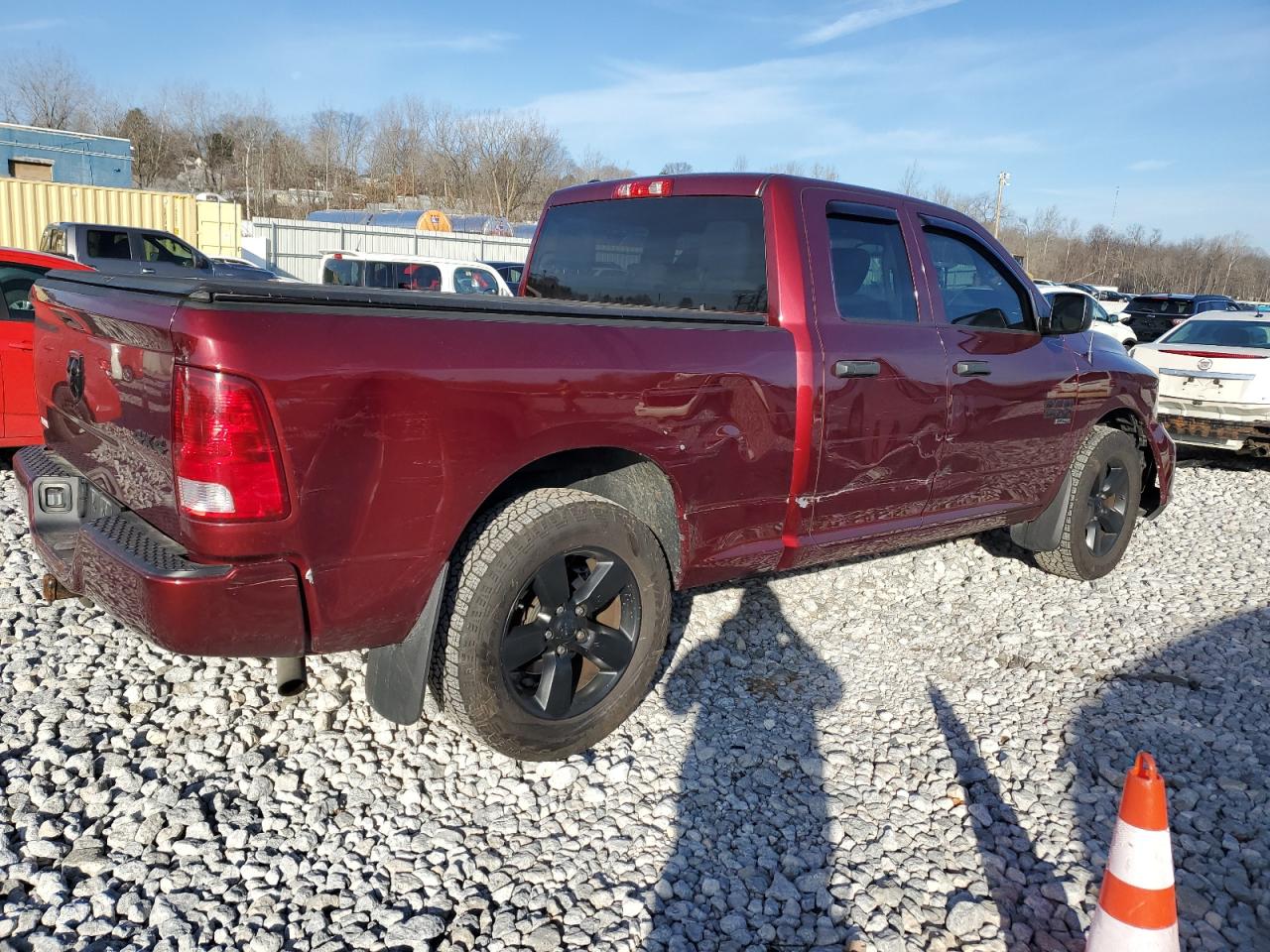 Image 3 of 2019 RAM 1500 CLASSIC TRADESMAN 2019 with VIN 1C6RR7FG8KS520097