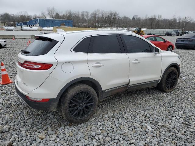 Obraz 3 z 2017 LINCOLN MKC RESERVE 2017 z VIN 5LMCJ3D97HUL52283