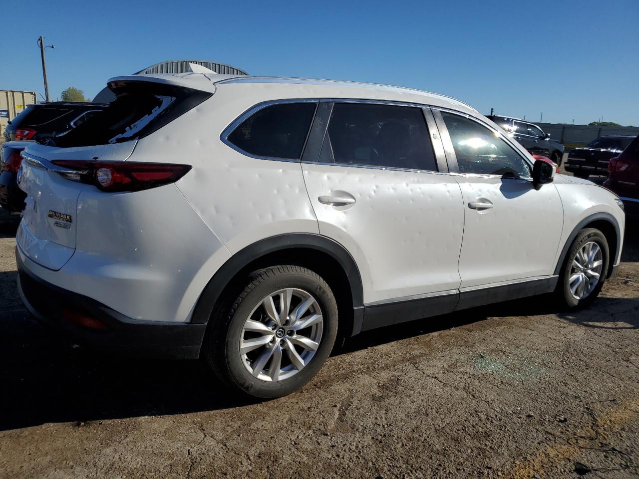 Image 3 of 2016 MAZDA CX-9 TOURING 2016 with VIN JM3TCBBY0G0100197
