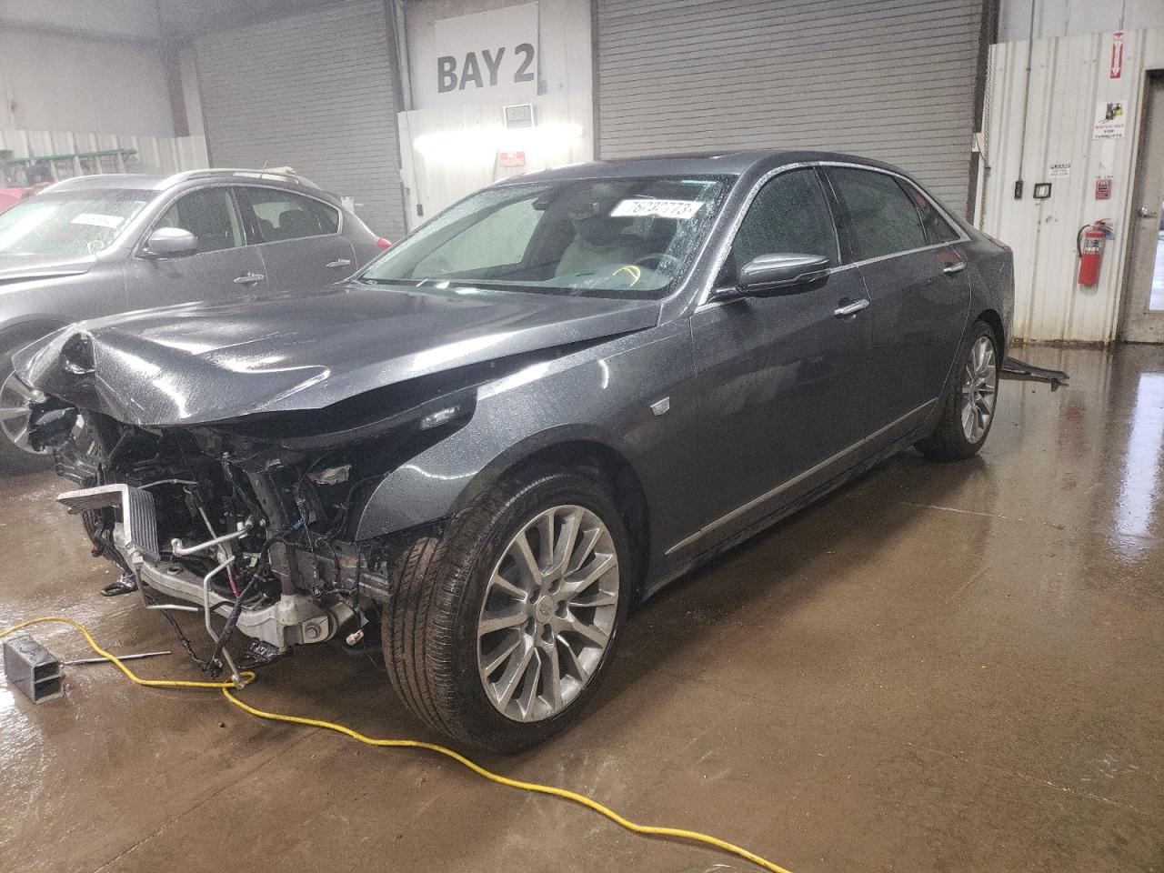 Изображение 1 2017 CADILLAC CT6 LUXURY 2017 с VIN 1G6KD5RS8HU169656