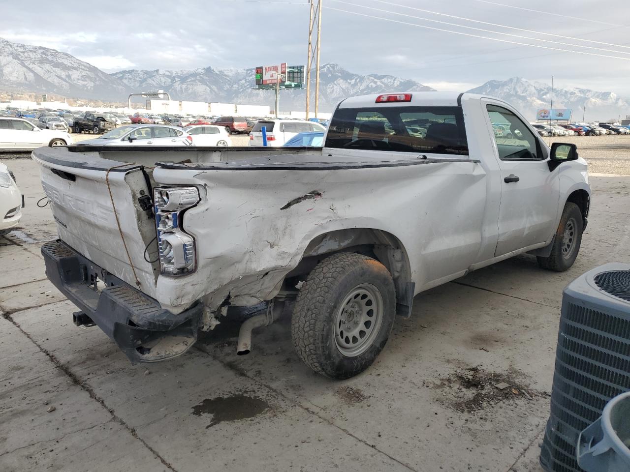Obraz 3 z 2019 CHEVROLET SILVERADO C1500 2019 z VIN 3GCNWAEH6KG237468