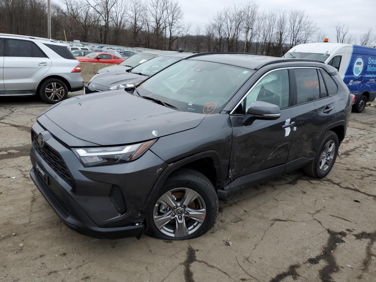 Obraz 2024 TOYOTA RAV4 XLE 2024