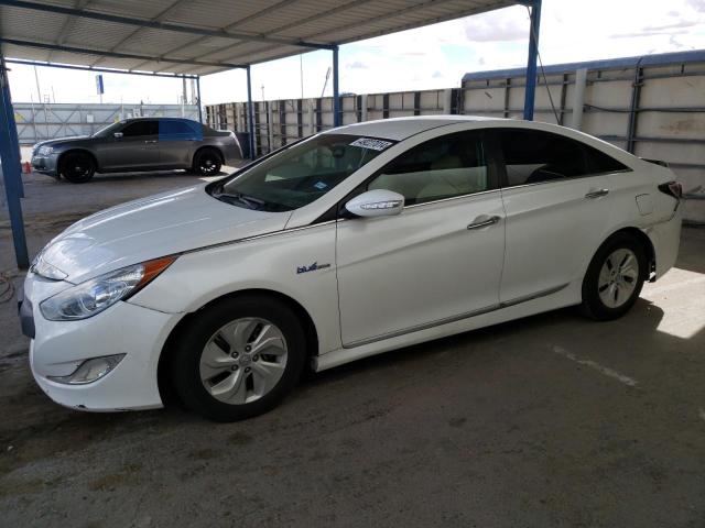 Image 1 of 2015 HYUNDAI SONATA HYBRID 2015 with VIN KMHEC4A45FA133597