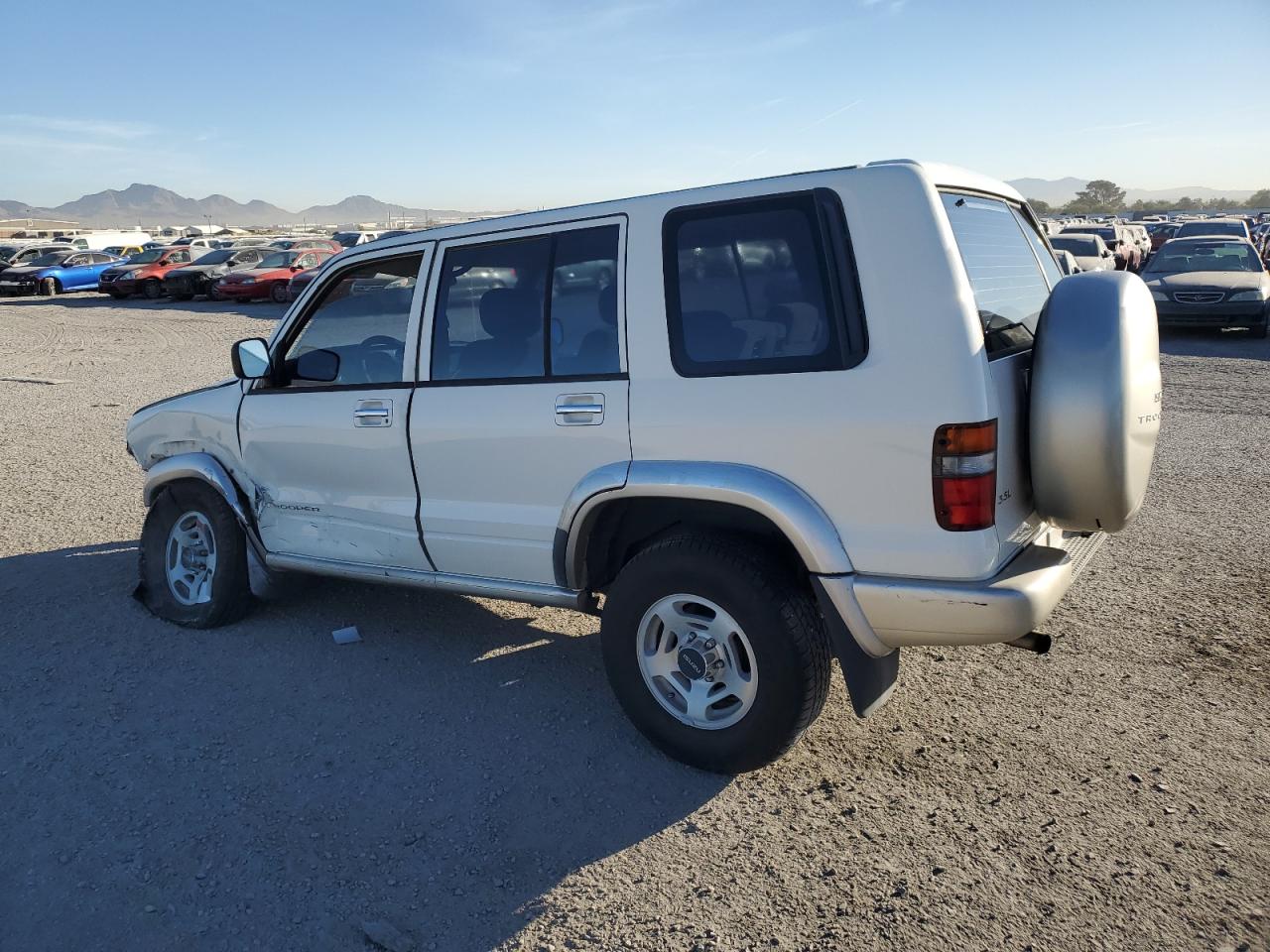 Изображение 2 1998 ISUZU TROOPER S 1998 с VIN JACDJ58X8W7912323