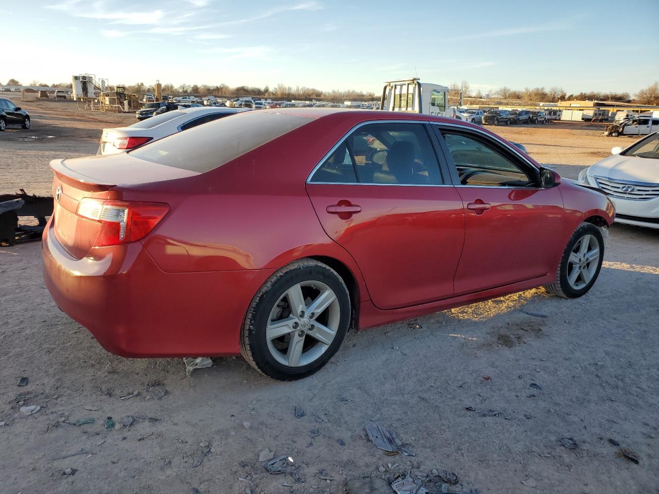 Obraz 3 z 2013 TOYOTA CAMRY L 2013 z VIN 4T1BF1FK4DU720692