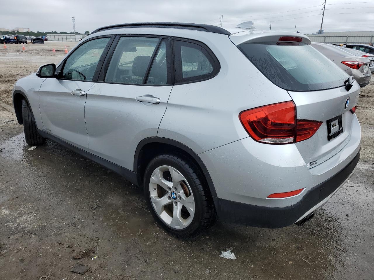 Изображение 2 2013 BMW X1 SDRIVE28I 2013 с VIN WBAVM1C54DVW41486