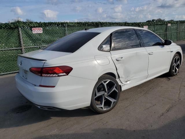 Изображение 3 2020 VOLKSWAGEN PASSAT R-LINE 2020 с VIN 1VWMA7A35LC021975
