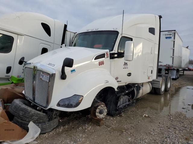 Image 2 of 2022 KENWORTH CONSTRUCTION T680 2022 with VIN 1XKYDP9X7NJ478826