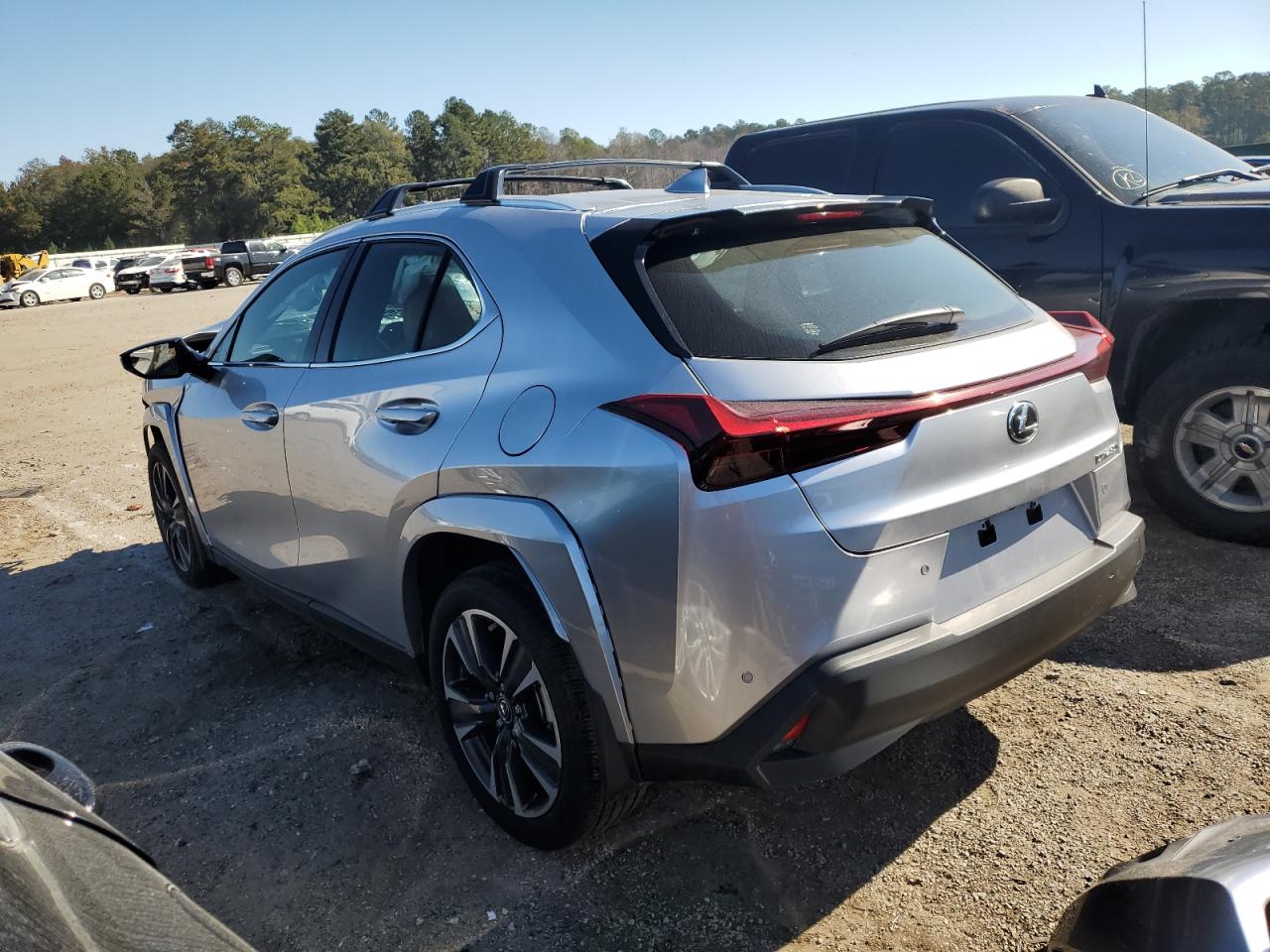 Image 2 of 2023 LEXUS UX 250H PREMIUM 2023 with VIN JTHP6JBH9P2148344