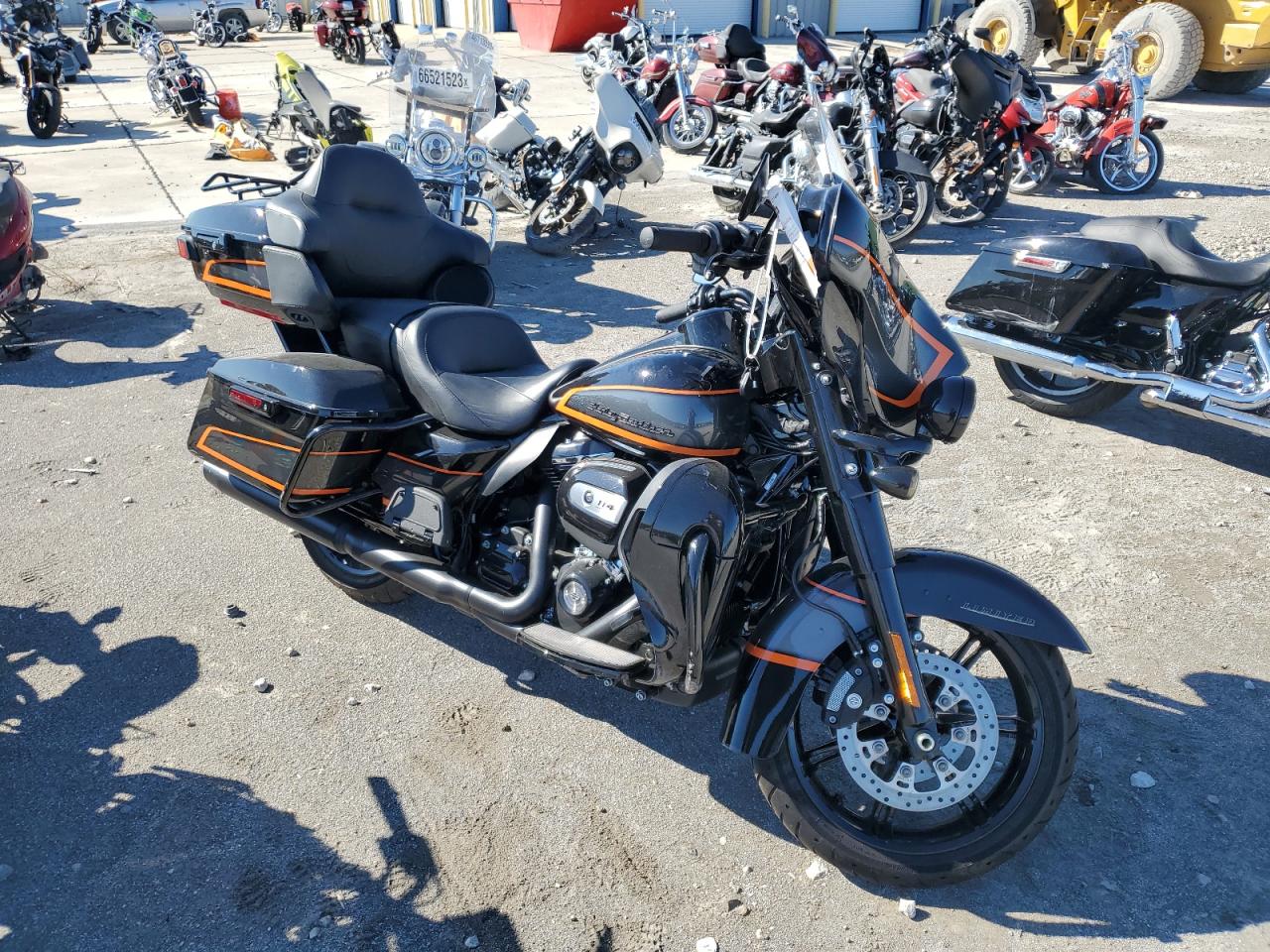 Image 1 of 2022 HARLEY-DAVIDSON FLHTK  2022 with VIN 1HD1KEF1XNB663369