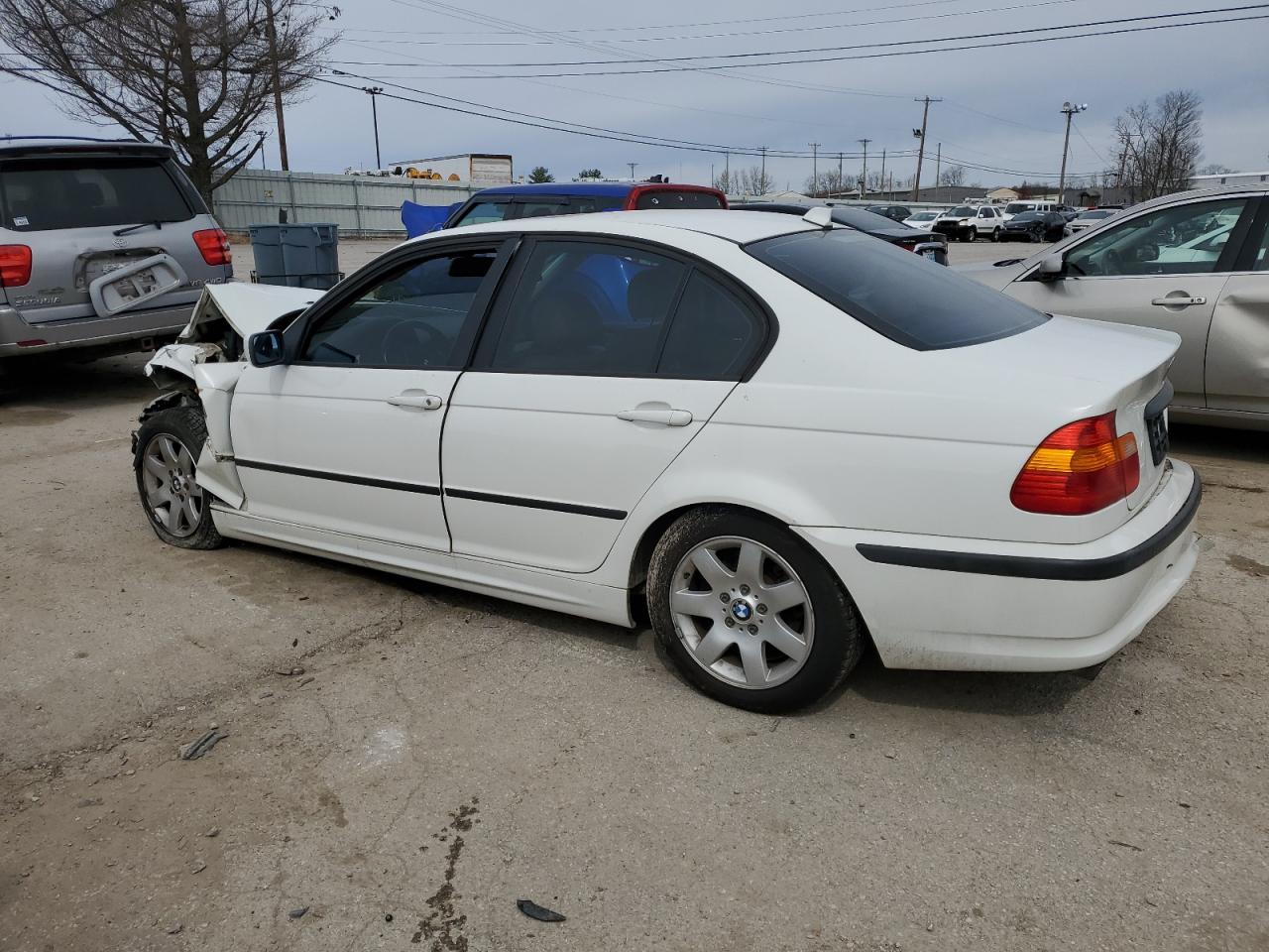 Obraz 2 z 2005 BMW 325 XI 2005 z VIN WBAEU33425PR15213