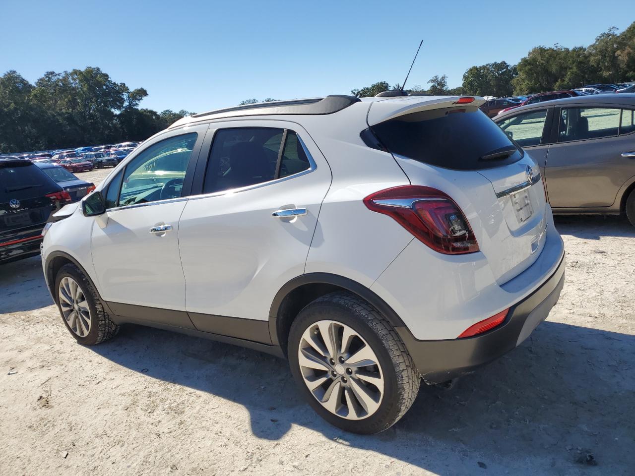 Image 2 of 2019 BUICK ENCORE PREFERRED 2019 with VIN KL4CJASBXKB779181
