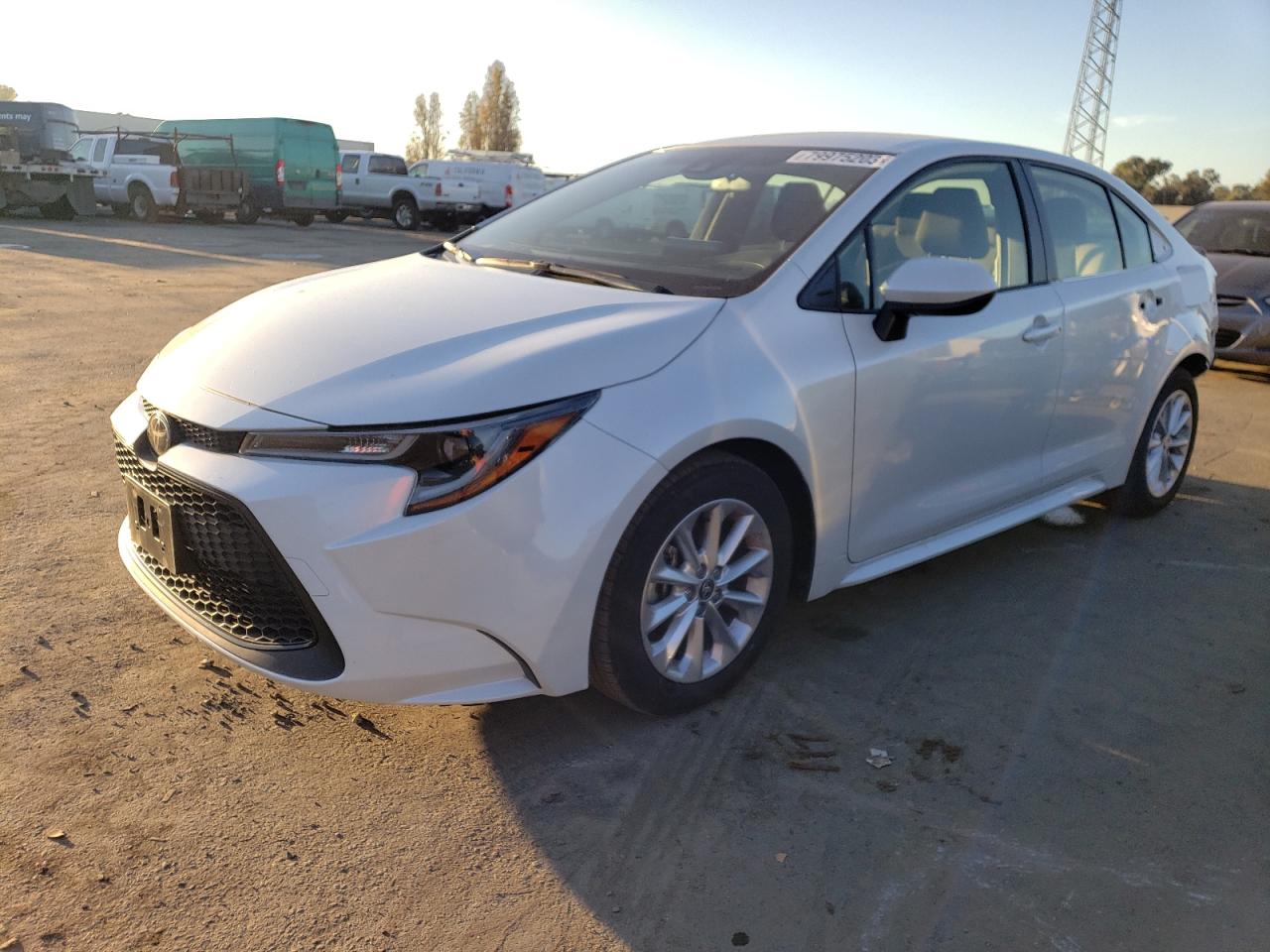Изображение 1 2022 TOYOTA COROLLA LE 2022 с VIN JTDVPMAE6N3017880