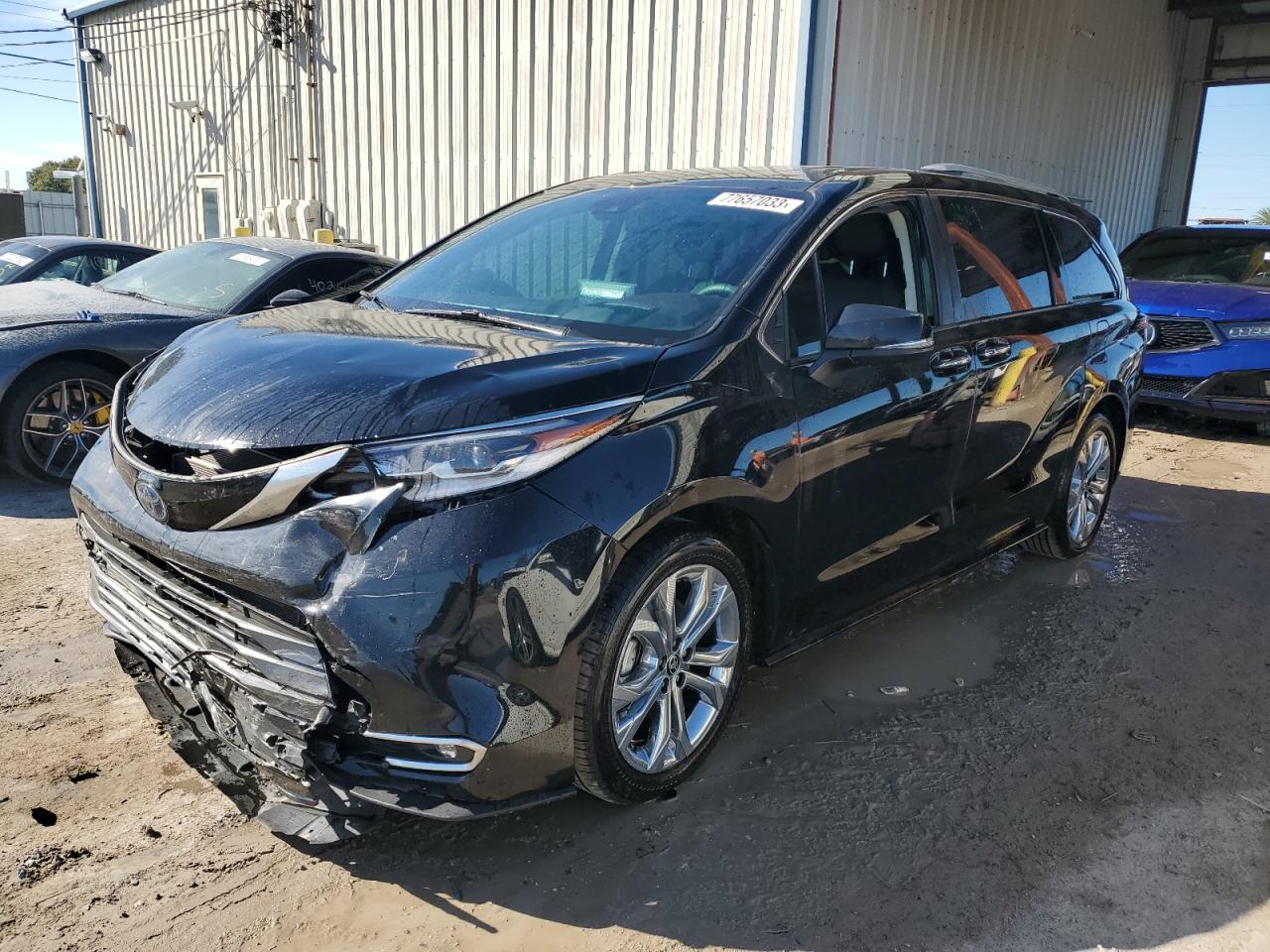 Изображение 1 2022 TOYOTA SIENNA LIMITED 2022 с VIN 5TDERKEC2NS110062