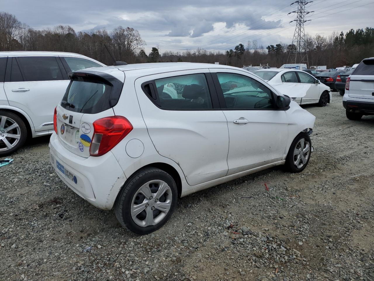 Image 3 of 2019 CHEVROLET SPARK LS 2019 with VIN KL8CA6SA9KC724136