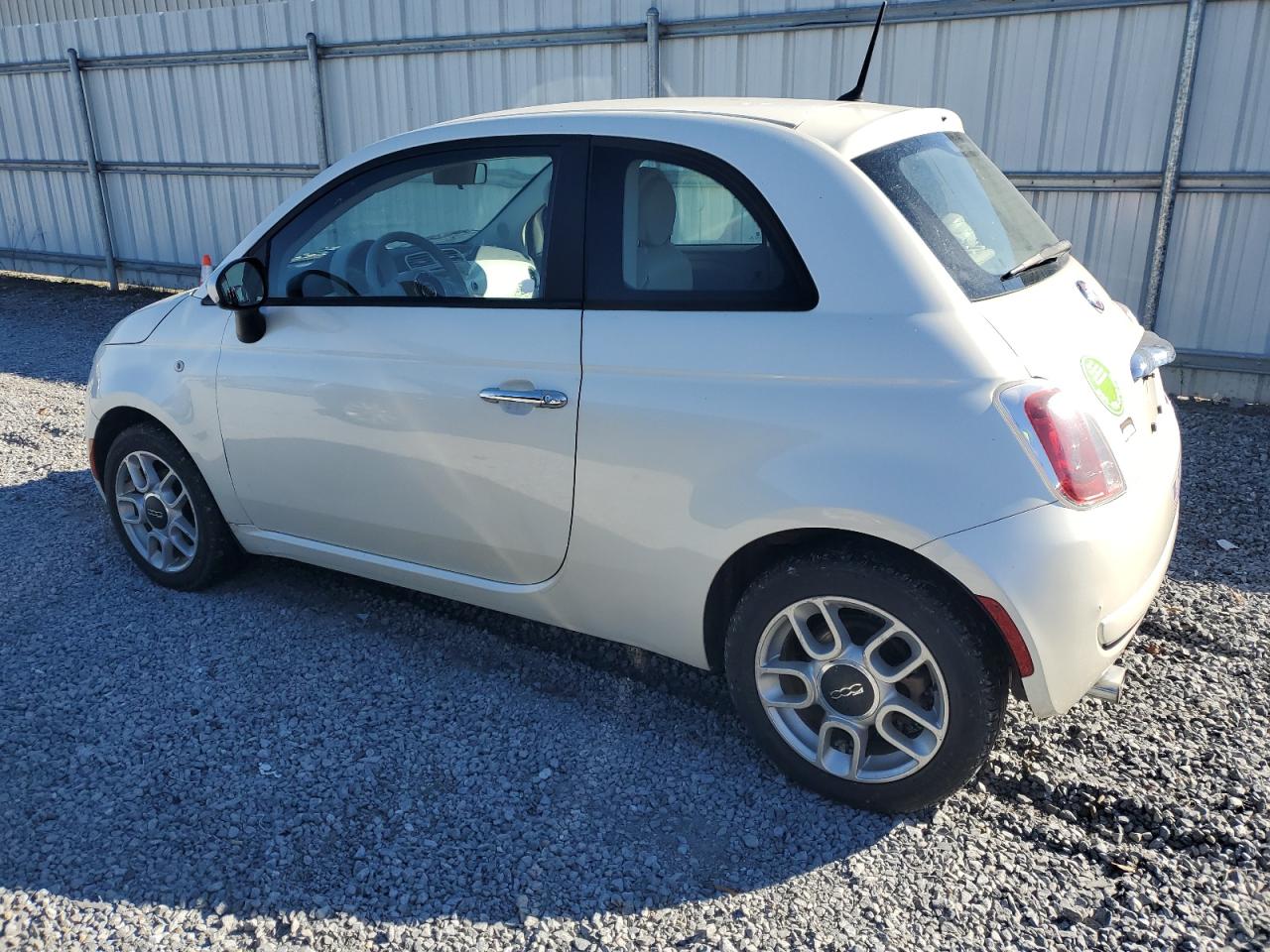 Obraz 2 z 2013 FIAT 500 POP 2013 z VIN 3C3CFFAR8DT514400