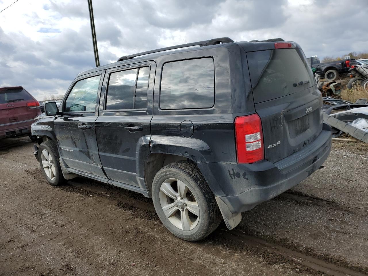 Изображение 2 2016 JEEP PATRIOT LATITUDE 2016 с VIN 1C4NJRFB2GD719432