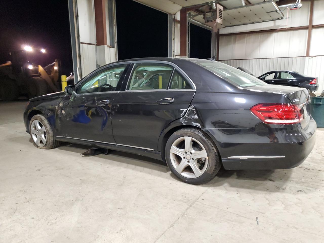 Изображение 2 2016 MERCEDES-BENZ E 350 4MATIC 2016 с VIN WDDHF8JB1GB178004