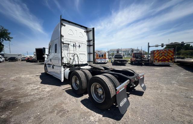 Image 3 of 2021 FREIGHTLINER CASCADIA 126  2021 with VIN 3AKJHHDR9MSMA2729
