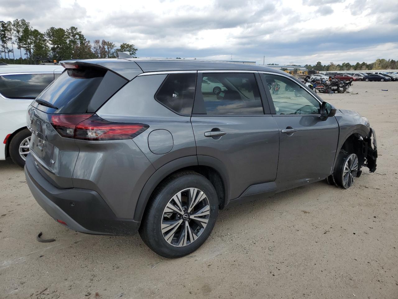 Image 3 of 2023 NISSAN ROGUE SV 2023 with VIN 5N1BT3BA7PC854818