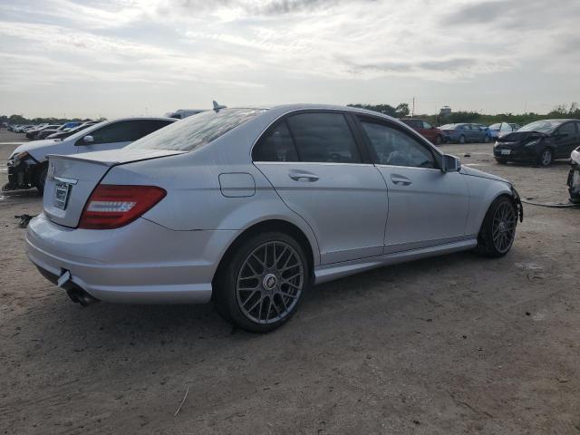 Image 3 of 2011 MERCEDES-BENZ C 350 2011 with VIN WDDGF5GB7BF527623