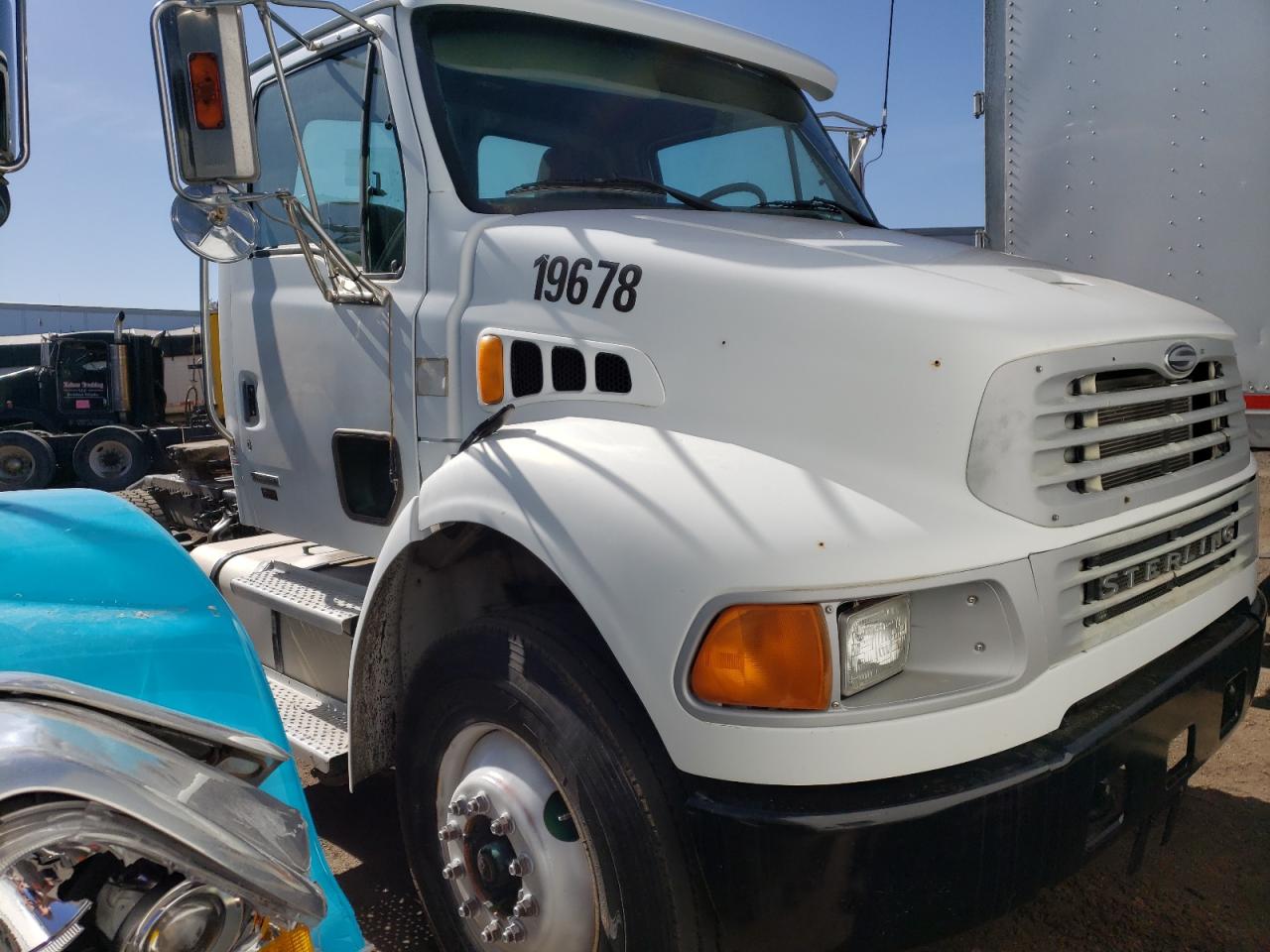 2004 STERLING TRUCK ACTERRA  2004 image