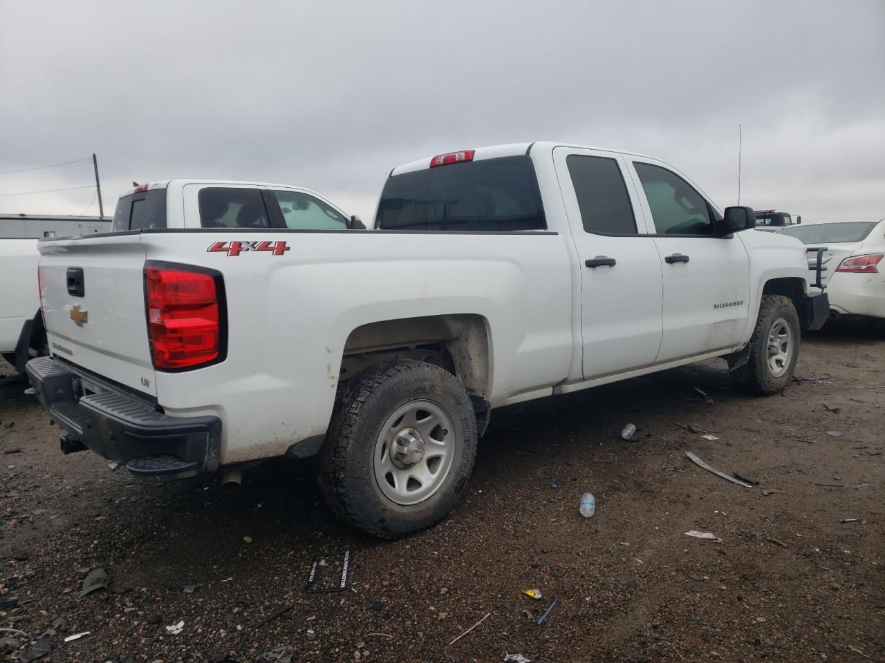 Image 3 of 2019 CHEVROLET SILVERADO LD K1500 BASE/LS 2019 with VIN 2GCVKNEC6K1234862