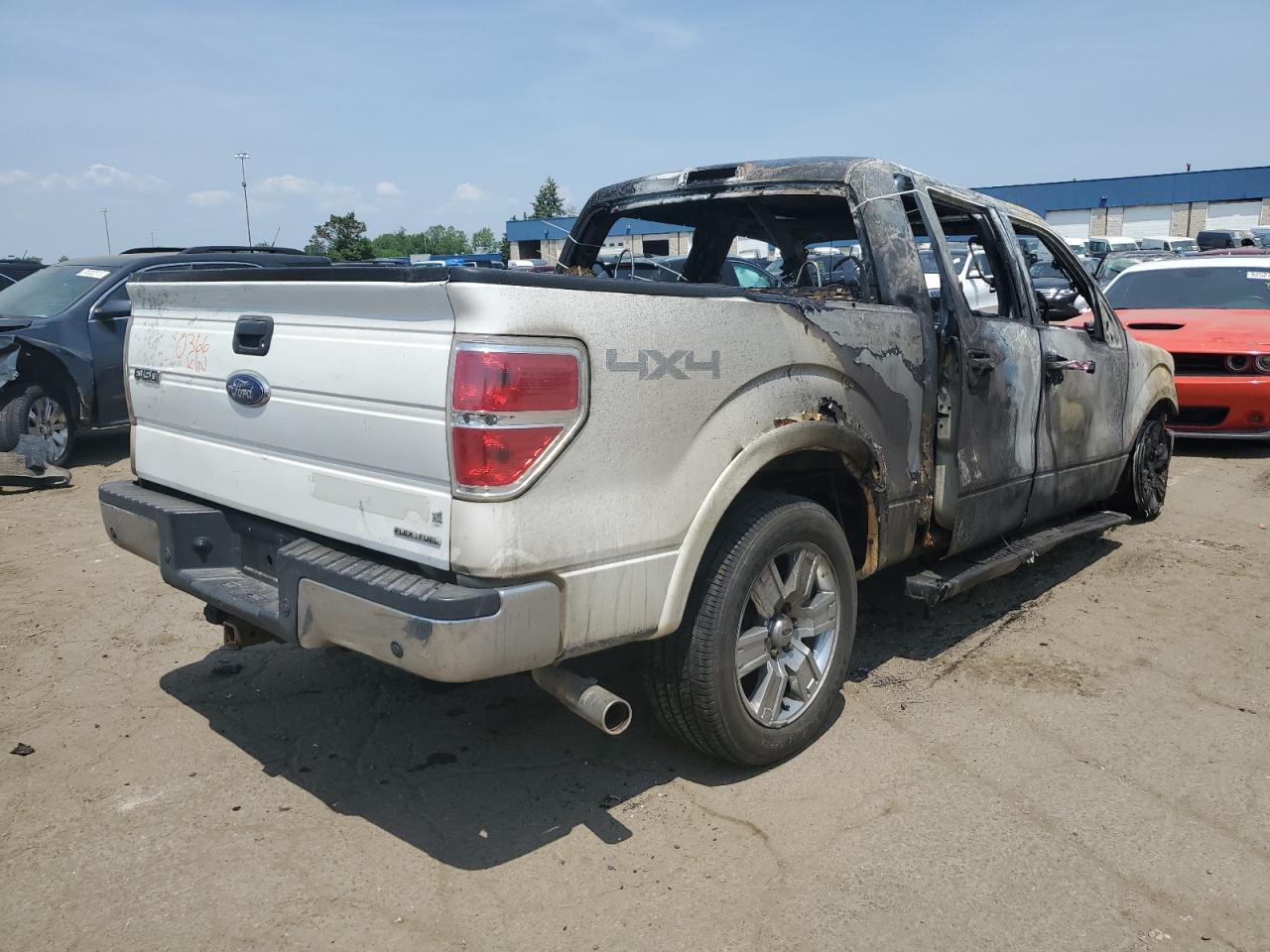 Изображение 3 2010 FORD F150 SUPERCREW 2010 с VIN 1FTFW1EV9AFA80366