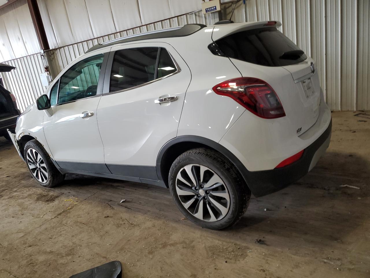 Image 2 of 2022 BUICK ENCORE PREFERRED 2022 with VIN KL4CJESM0NB527291