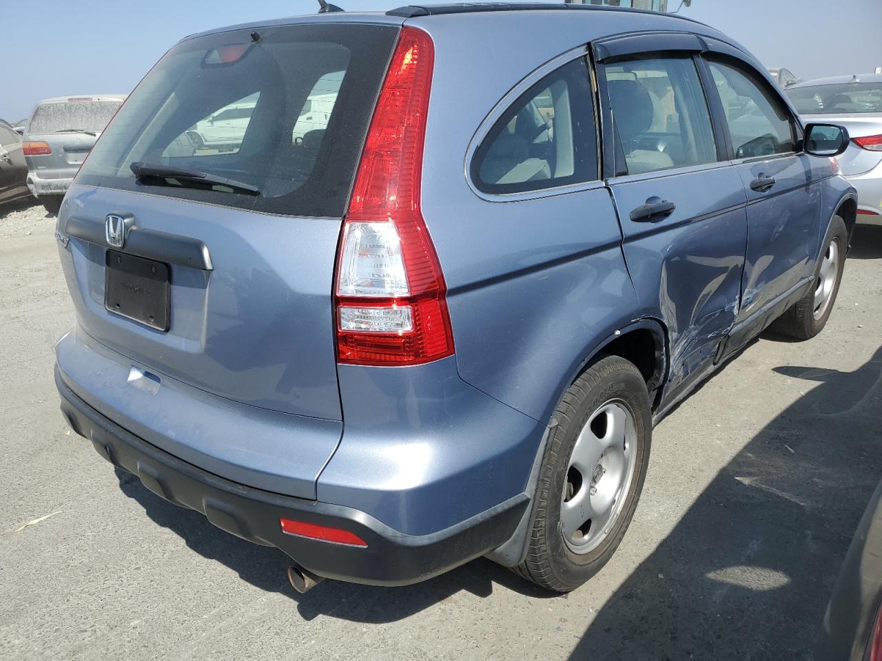 Image 3 of Honda Cr-V Lx 2008 with VIN JHLRE38388C019966
