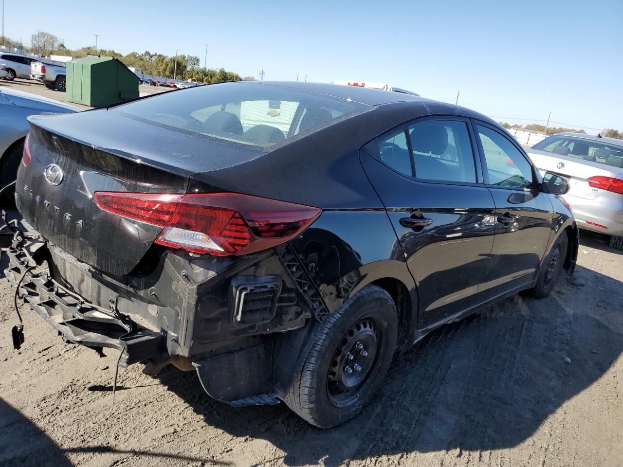 Изображение 3 2019 HYUNDAI ELANTRA SE 2019 с VIN 5NPD74LF5KH416961