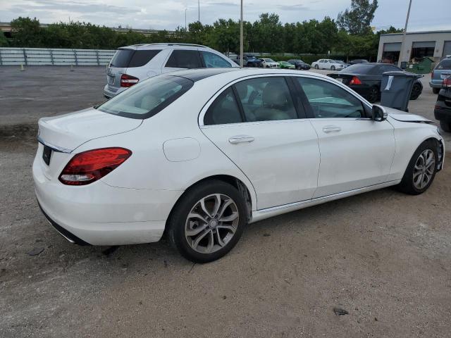 Obraz 3 z 2017 MERCEDES-BENZ C 300 2017 z VIN 55SWF4JBXHU205577