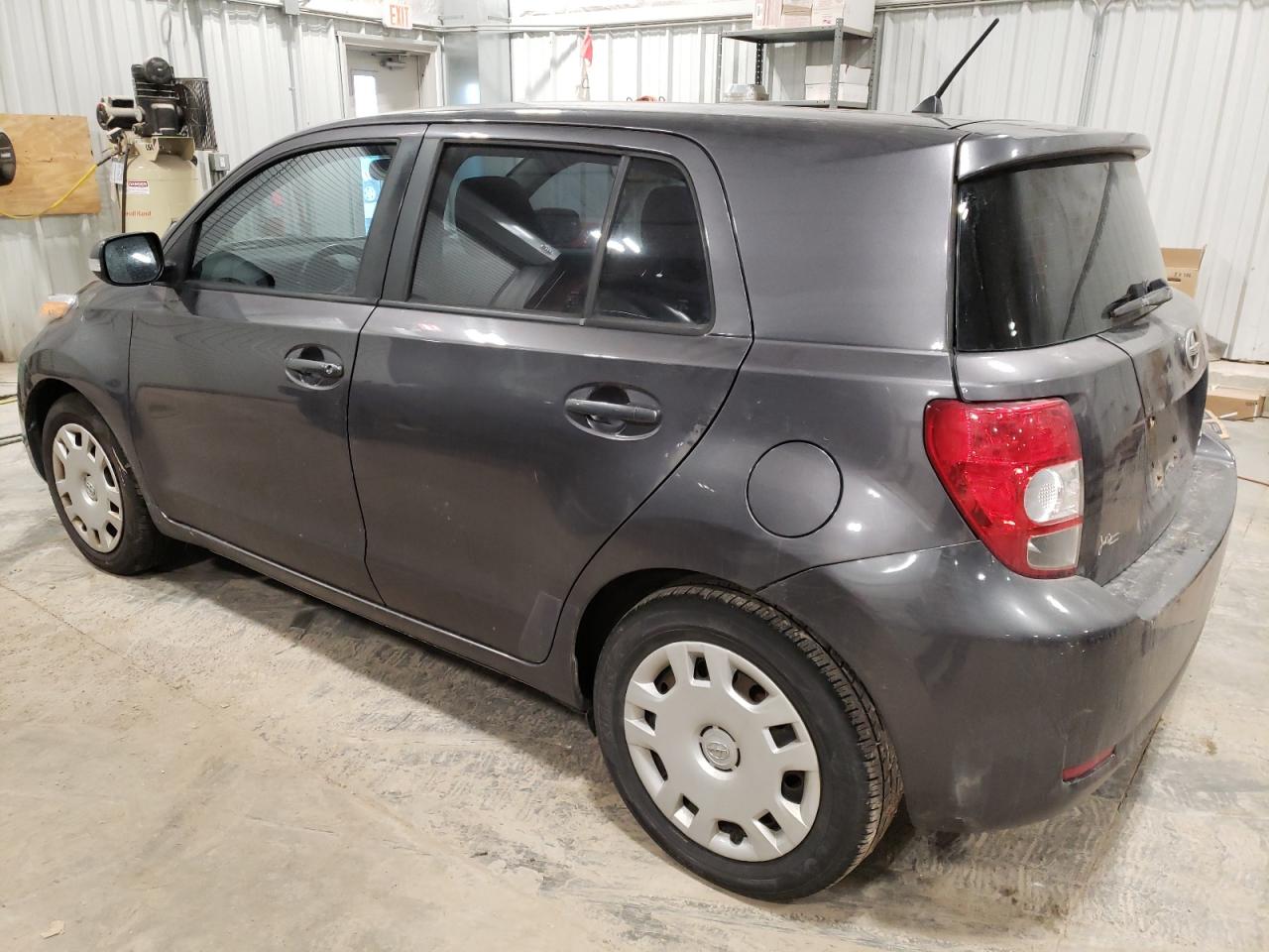 Obraz 2 z 2010 TOYOTA SCION XD  2010 z VIN JTKKU4B4XA1004436