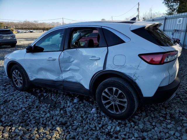 Image 2 of 2022 FORD ESCAPE SE 2022 with VIN 1FMCU9G60NUB15287