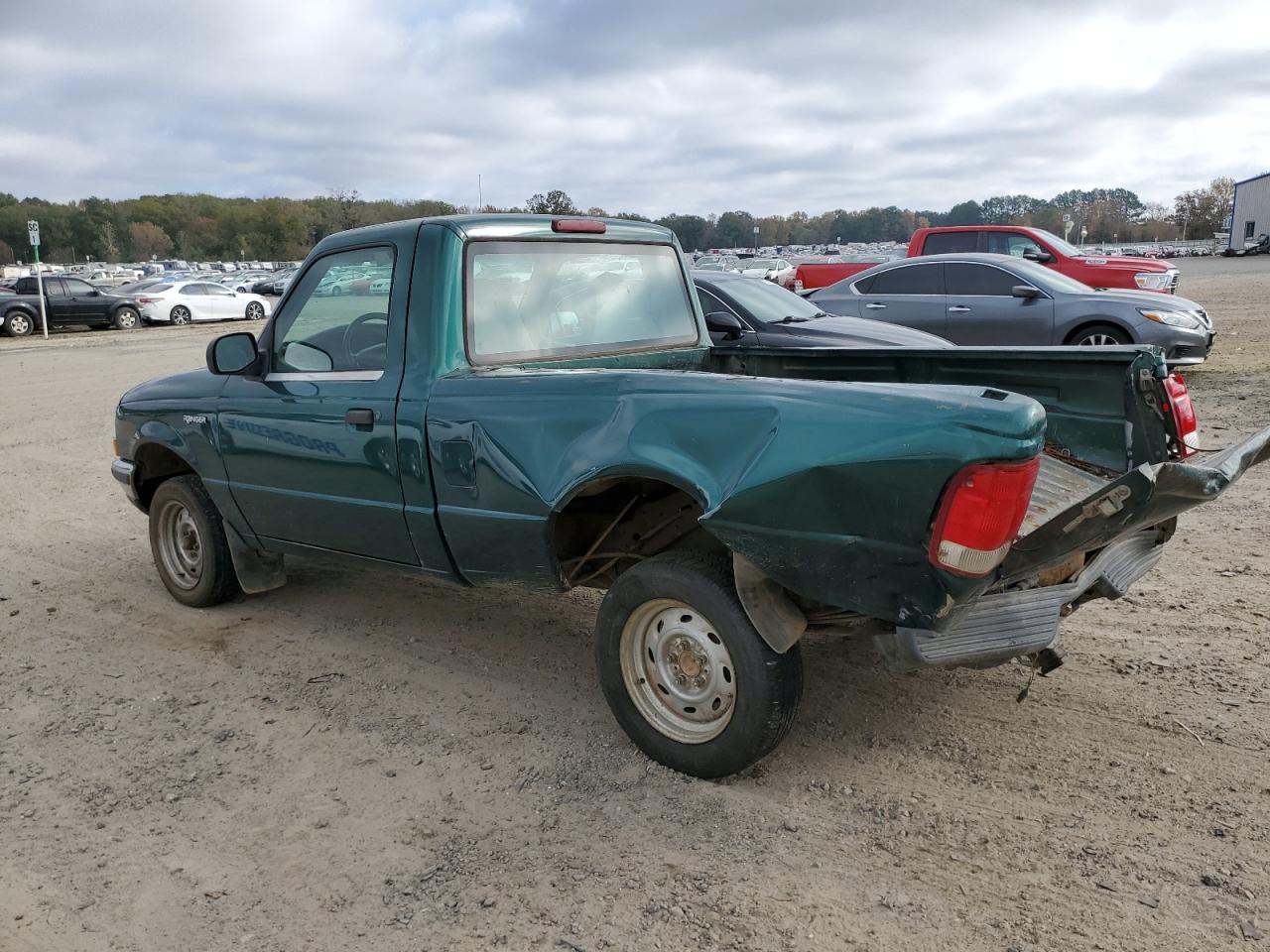 Изображение 2 2000 FORD RANGER  2000 с VIN 1FTYR10V4YTA56401