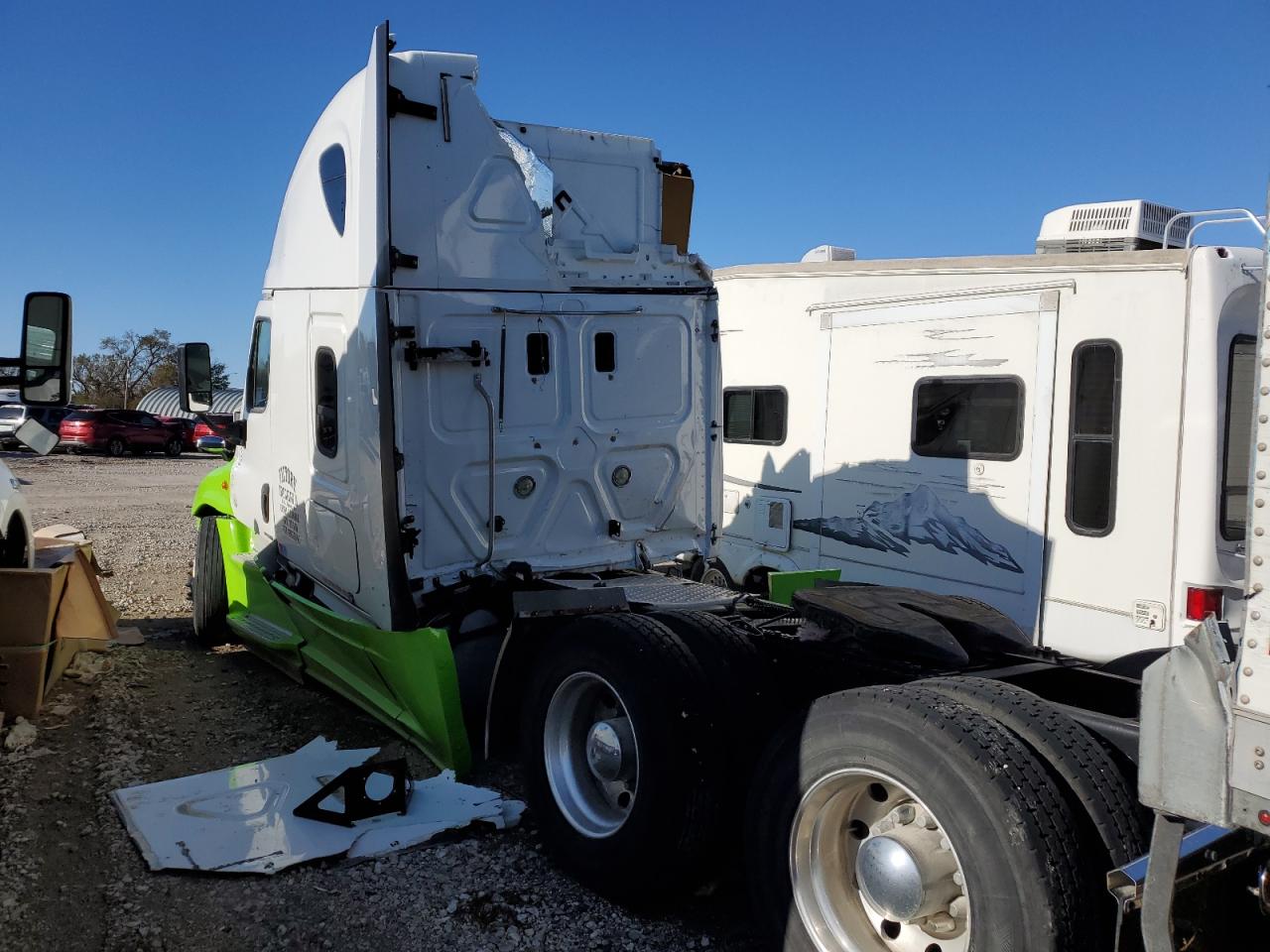 Изображение 3 2016 FREIGHTLINER CASCADIA 125  2016 с VIN 3AKJGLD50GSHA0841